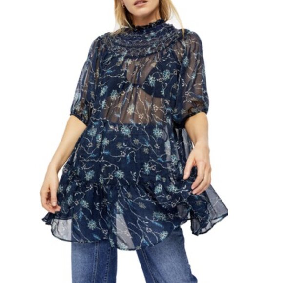 Free People Keeping Up With Kara Tunic - Picture 1 of 6